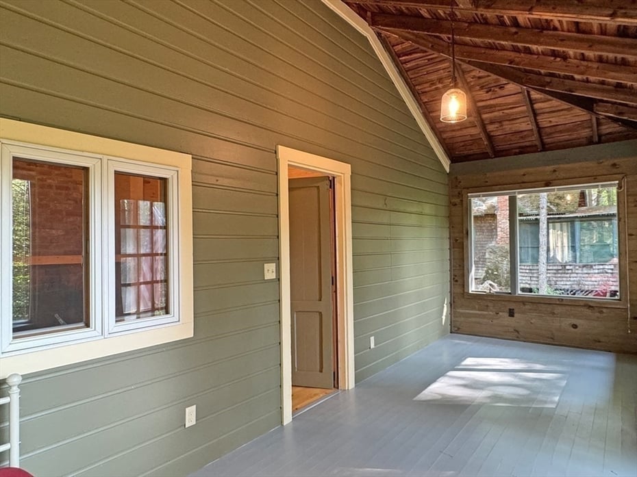 14 Wood Way Photo 15