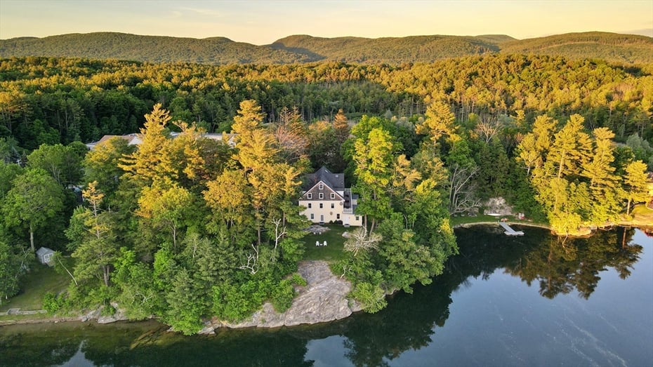 615 Laurel Stree Photo 1