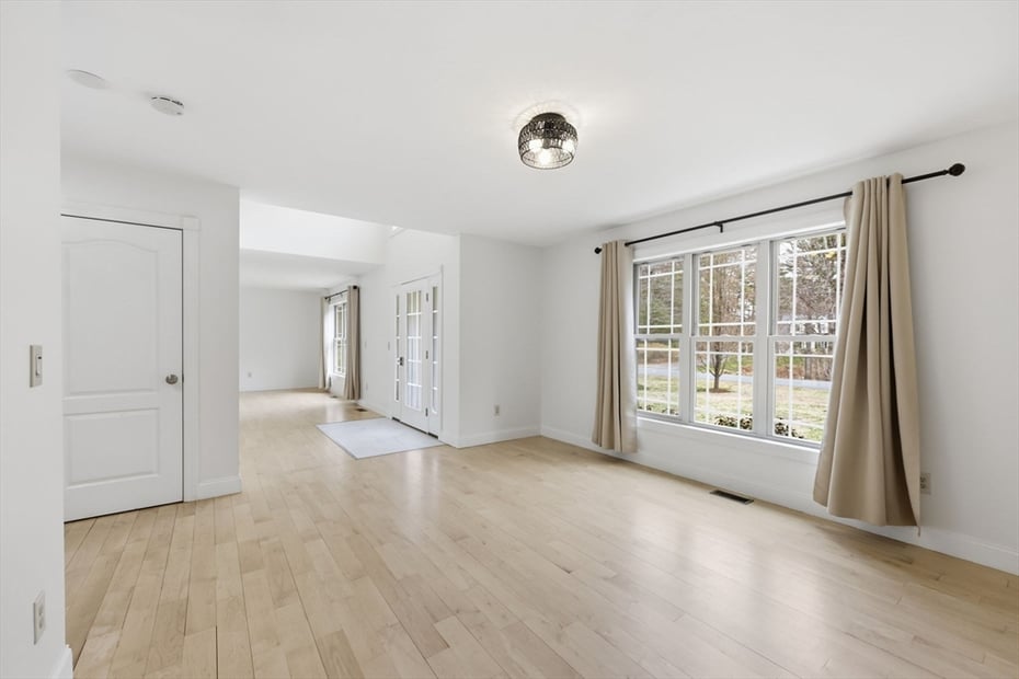 13 Shattuck Rd Photo 12