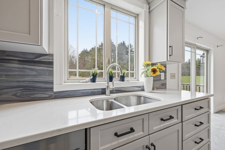 13 Shattuck Rd Photo 17