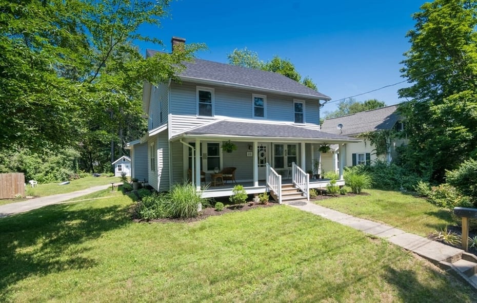 44 Thayer St Photo 1