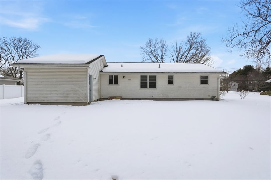 62 Bridge St. Photo 26