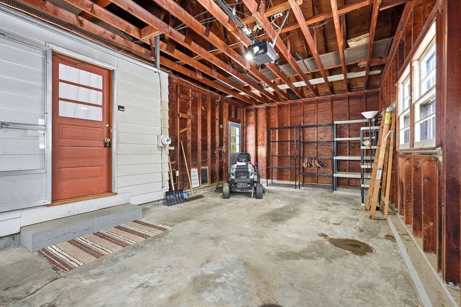 62 Bridge St. Photo 24