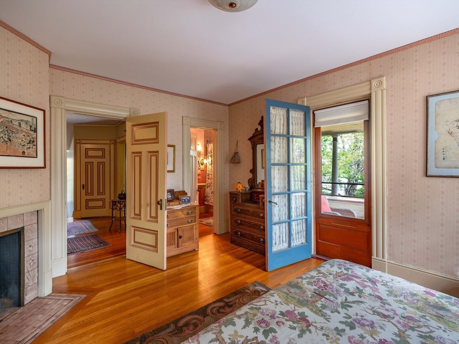 51 Harrison Ave Photo 23