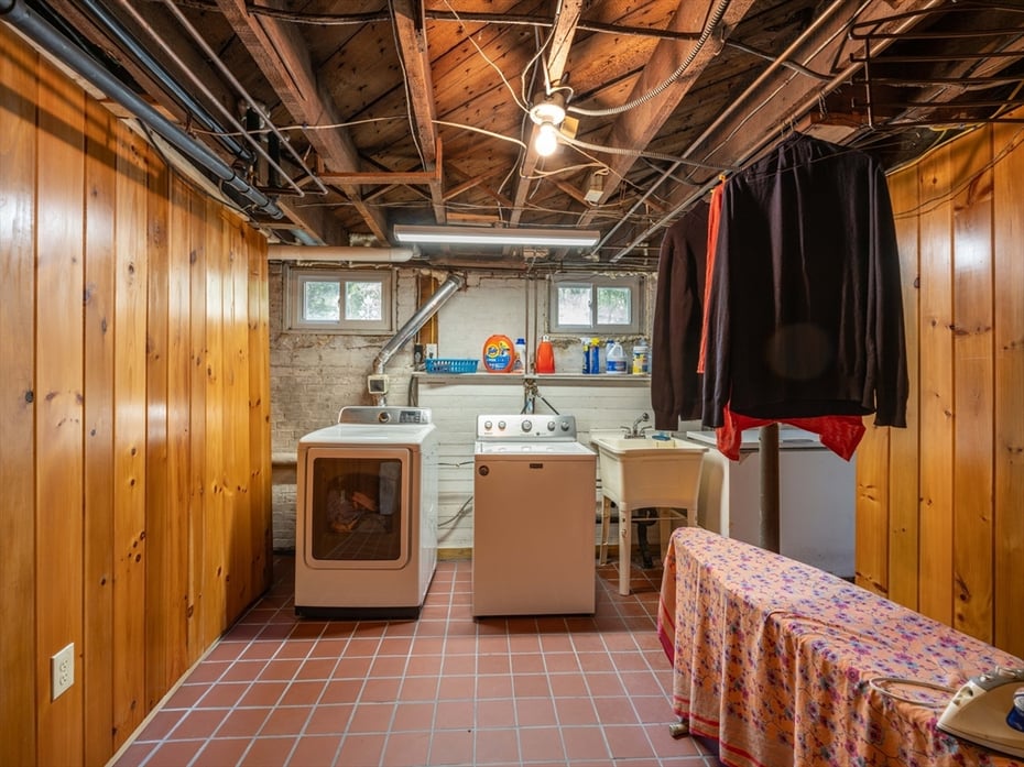 51 Harrison Ave Photo 33