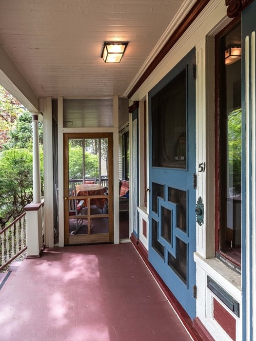 51 Harrison Ave Photo 6