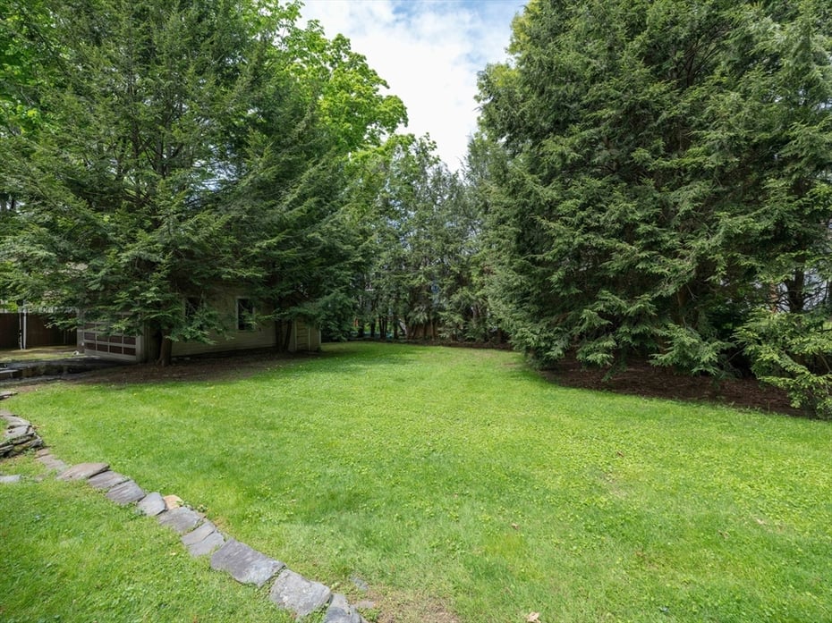 51 Harrison Ave Photo 36