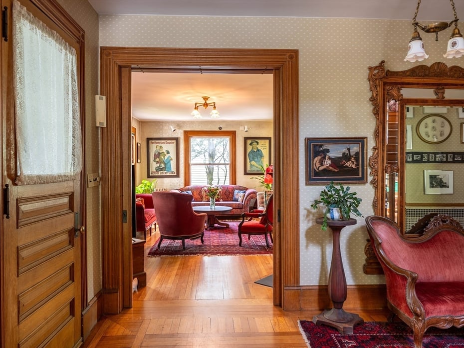51 Harrison Ave Photo 10