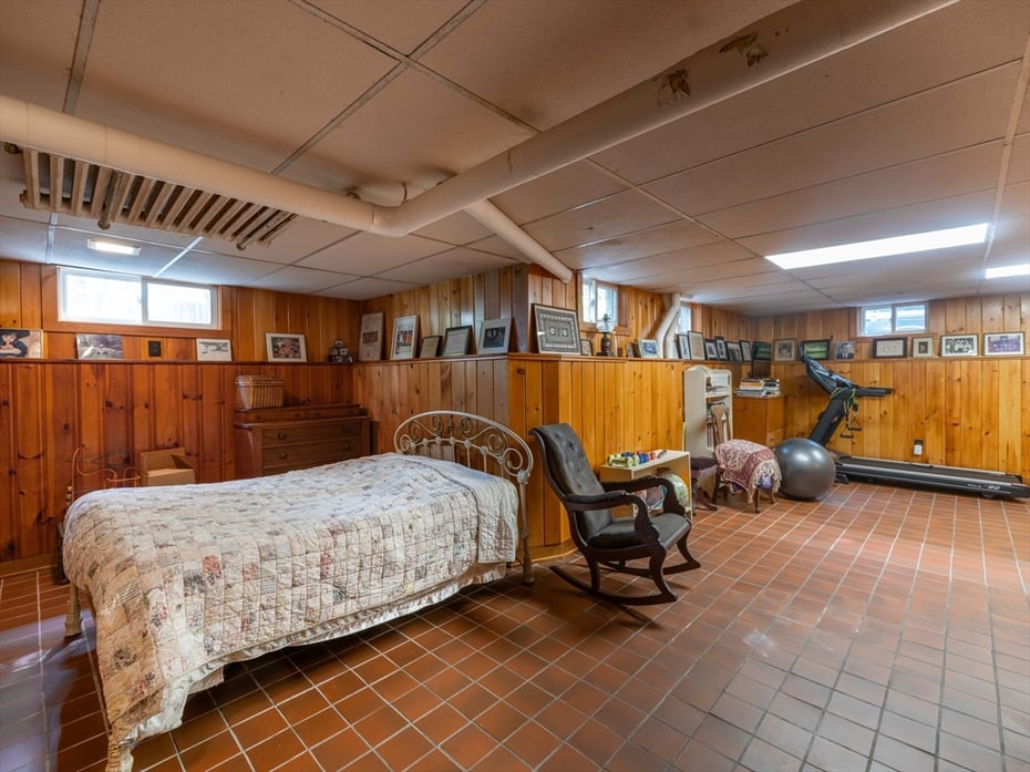 51 Harrison Ave Photo 34