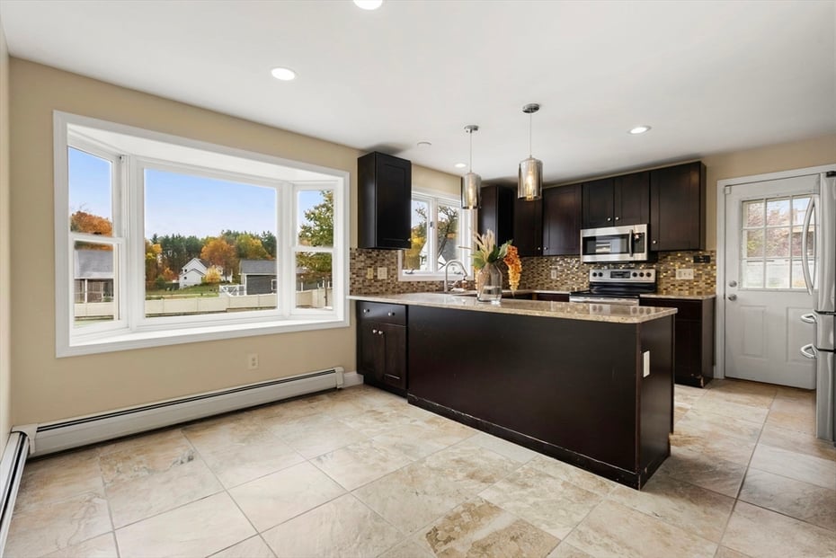 163 S. Shelburne Rd Photo 11