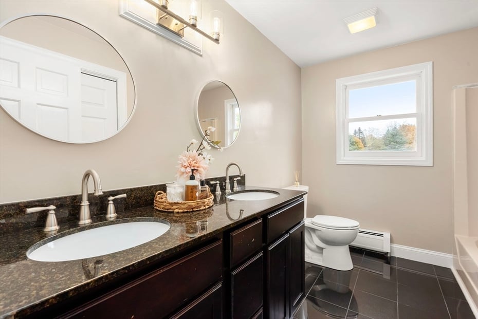 163 S. Shelburne Rd Photo 24