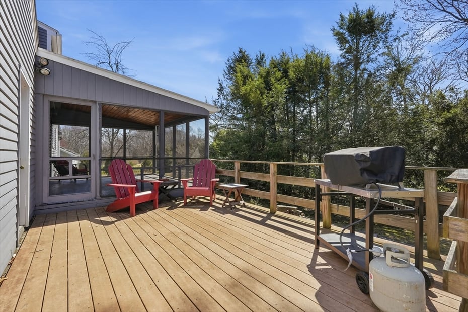 21 Meadow Wood Dr Photo 31