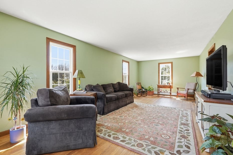 21 Meadow Wood Dr Photo 17