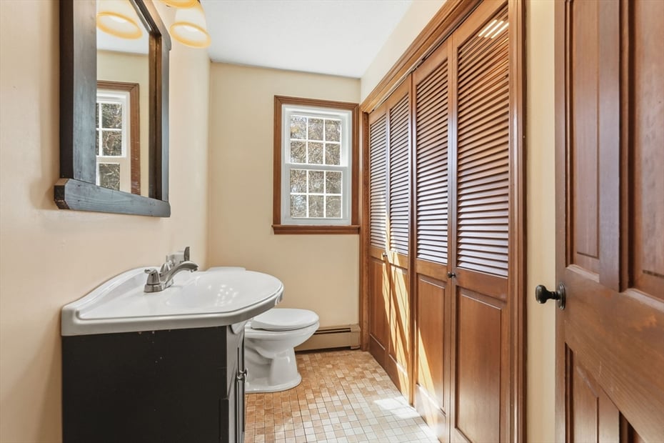 21 Meadow Wood Dr Photo 18