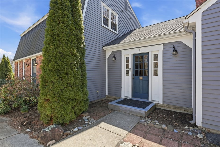 21 Meadow Wood Dr Photo 3