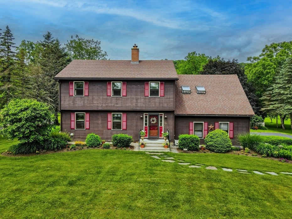 714 Colrain Rd Photo 1