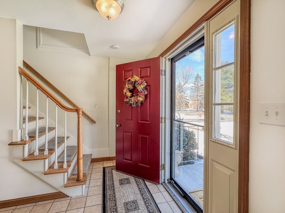 714 Colrain Rd Photo 19