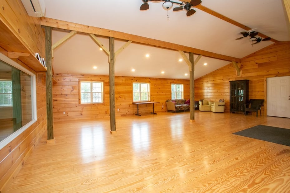 200 Easthampton Rd Photo 27