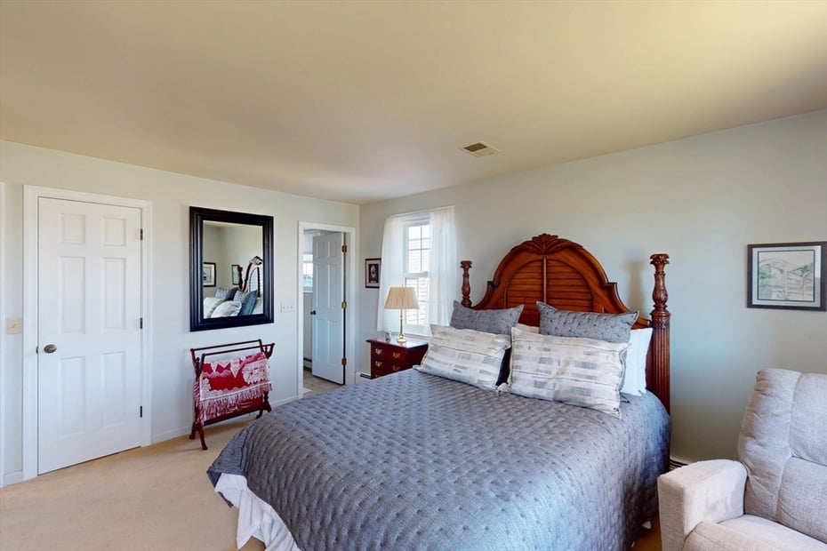 101 Plain Rd W Photo 28