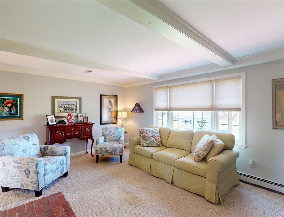 101 Plain Rd W Photo 17