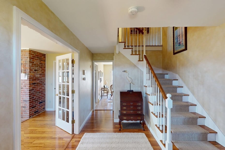 101 Plain Rd W Photo 20