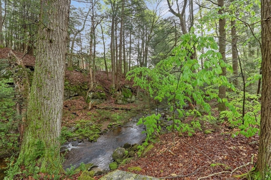 308 Hidden Lane Photo 3
