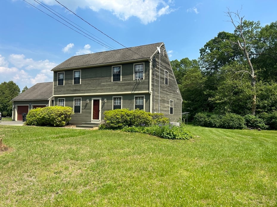144 Prospect St Photo 2