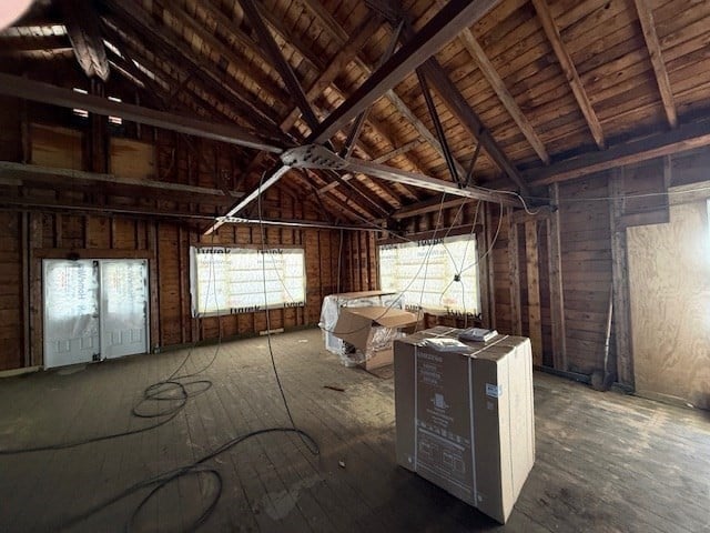 335 Mohawk Trail Photo 14