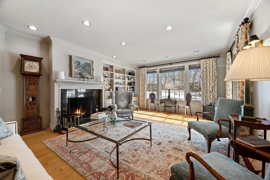 6 Eveningstar Drive Photo 9