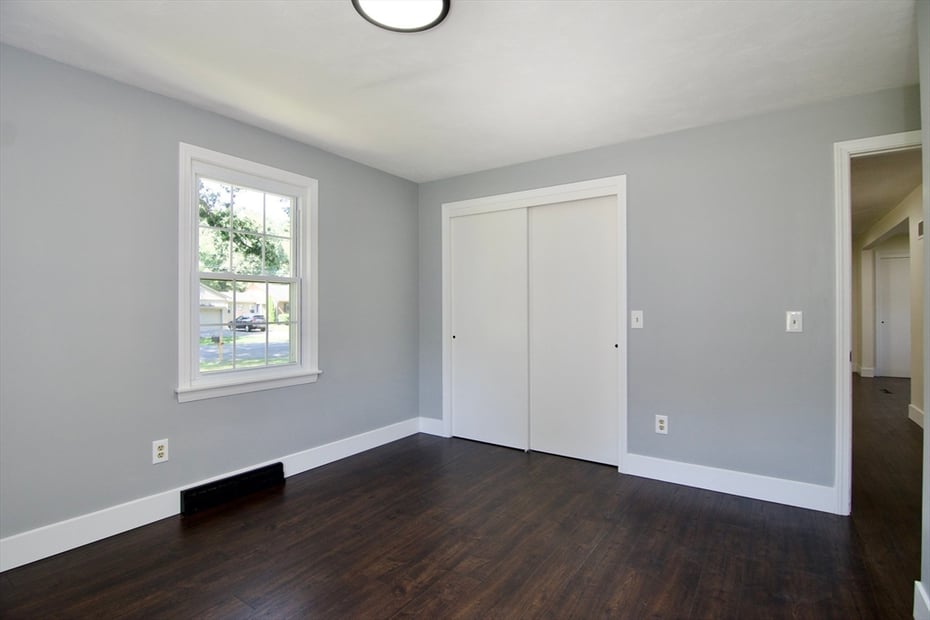 12 Dwight Street Photo 27