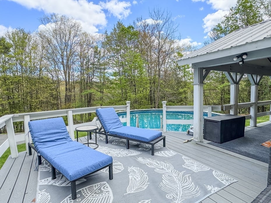 609 Gulf Road Photo 35