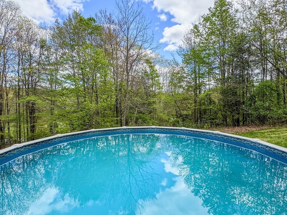 609 Gulf Road Photo 37