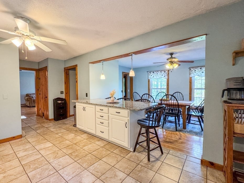 609 Gulf Road Photo 10