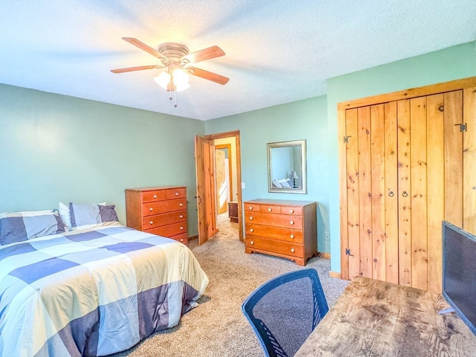 609 Gulf Road Photo 24
