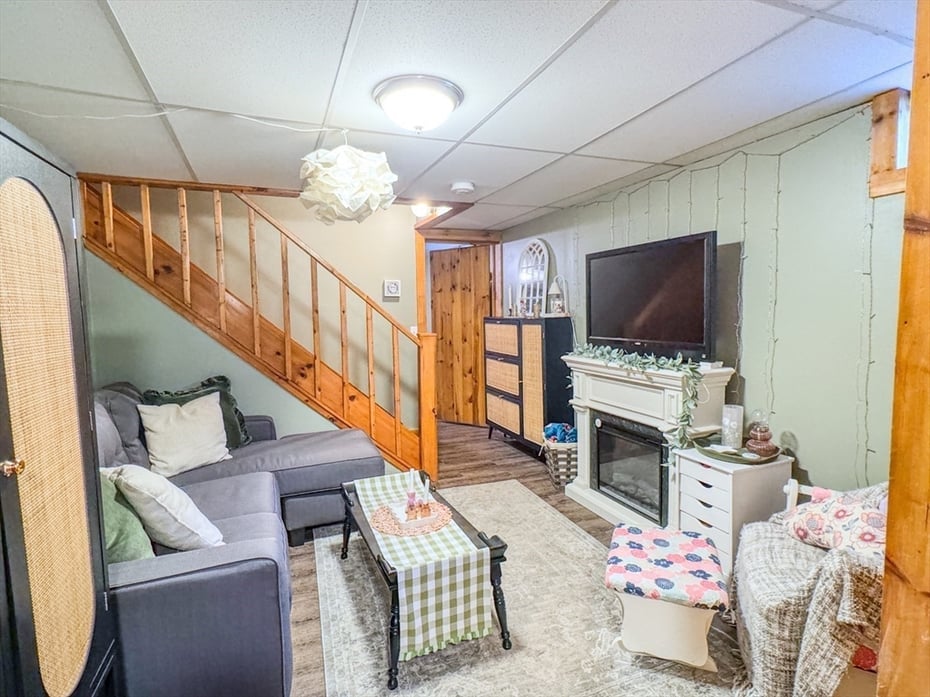 609 Gulf Road Photo 28