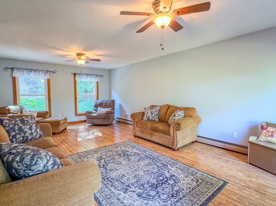 609 Gulf Road Photo 18