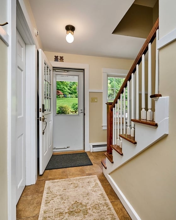 120 Hockanum Rd Photo 15