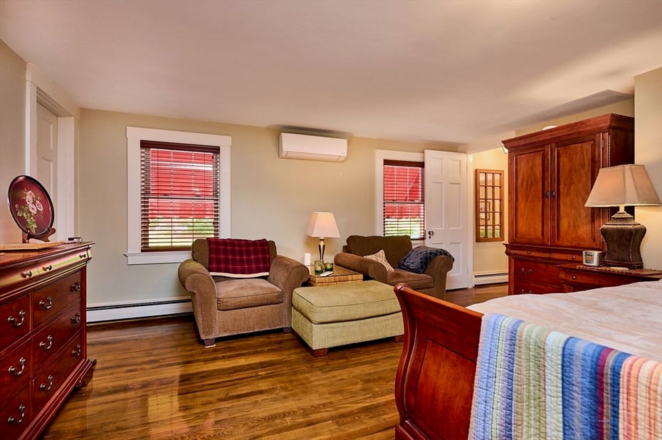 120 Hockanum Rd Photo 22