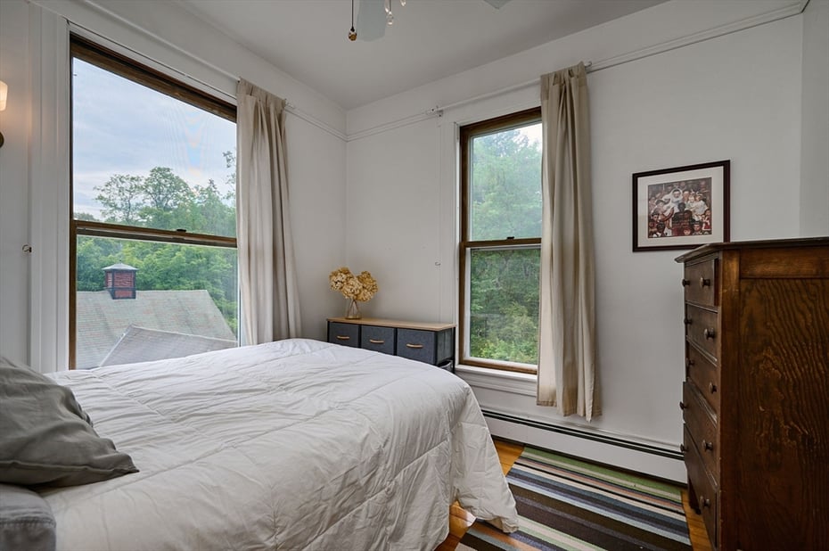 65 Highland Ave. Photo 29