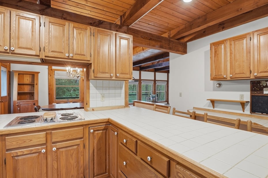 135 Mallard Dr Photo 11