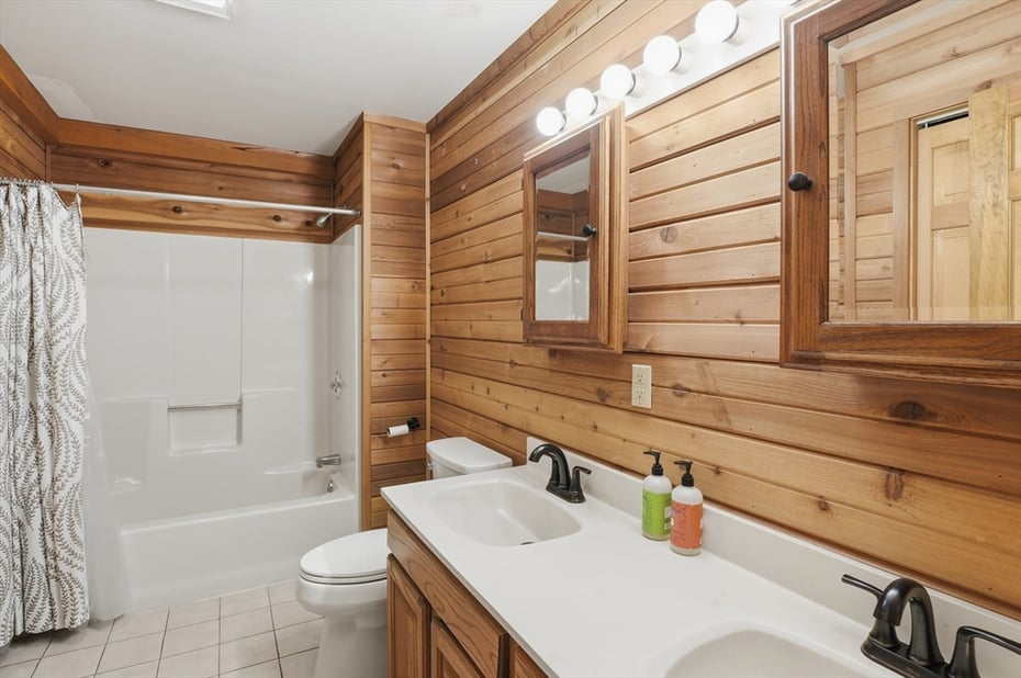 135 Mallard Dr Photo 33