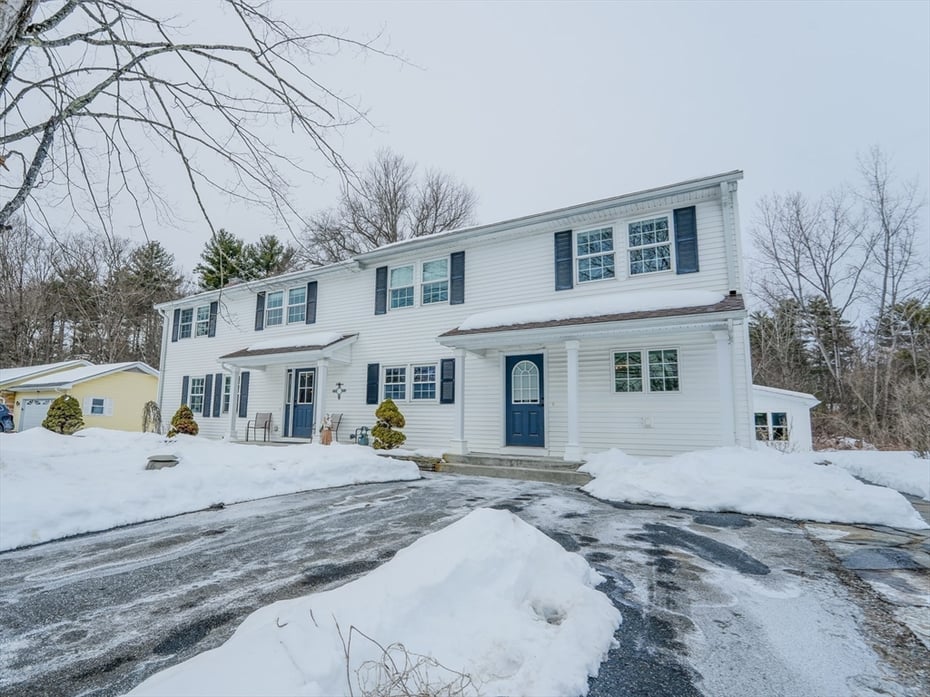 11 Dragon Circle Photo 2