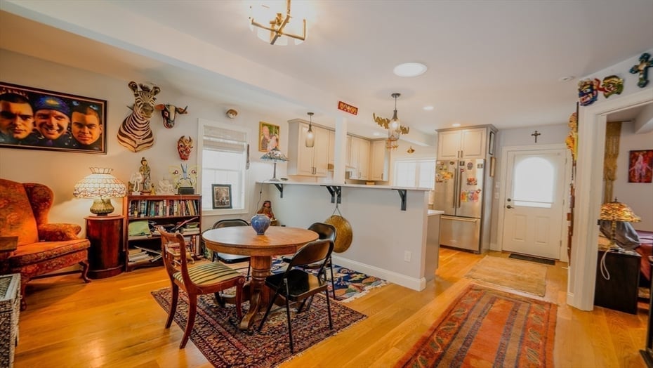 11 Dragon Circle Photo 14