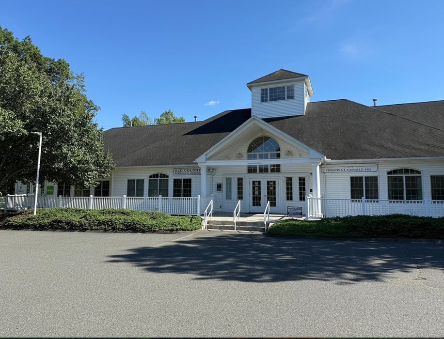 245 Russell St Photo 37