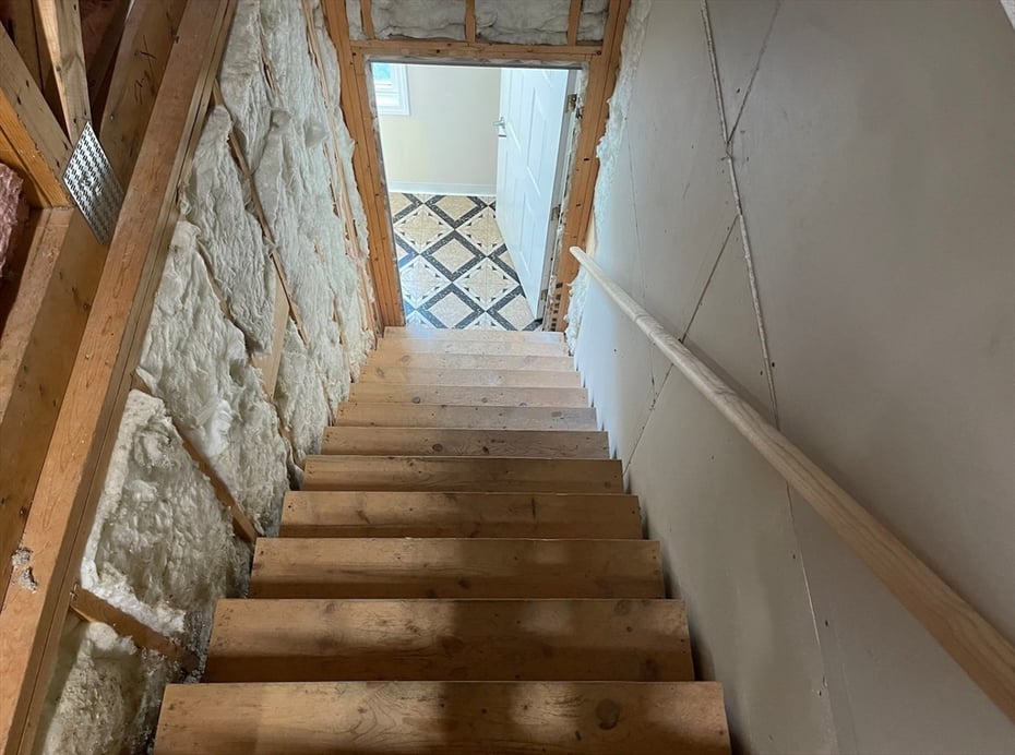 245 Russell St Photo 29