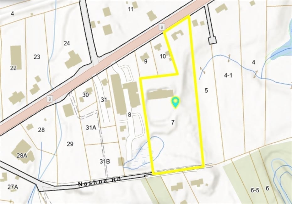 245 Russell St Photo 35