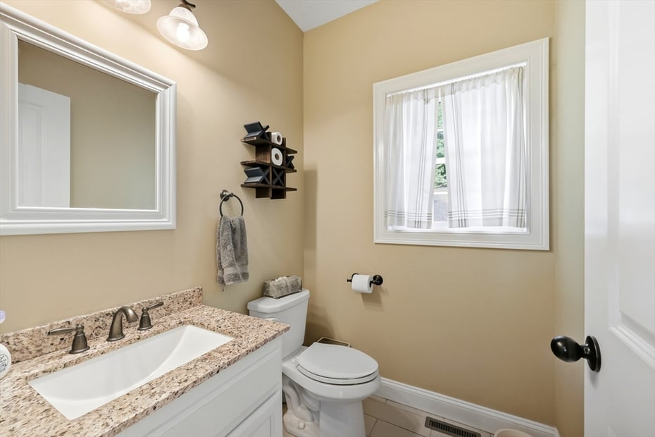 34 Bissonnette Cir Photo 13