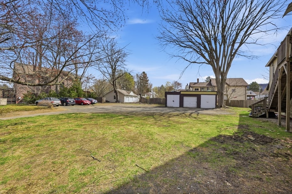 17 Adams St Photo 22