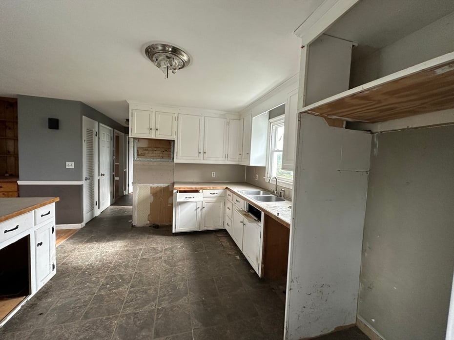 198 Mill Village Photo 20