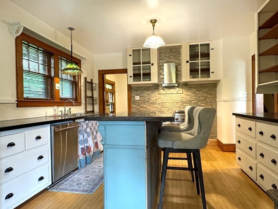 22 Conway Drive Photo 10
